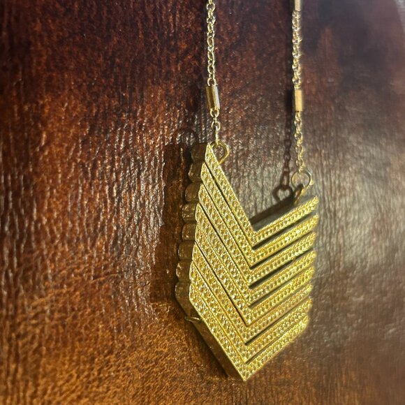 Gold Metal Arrow Chevron Necklace - Picture 8 of 15